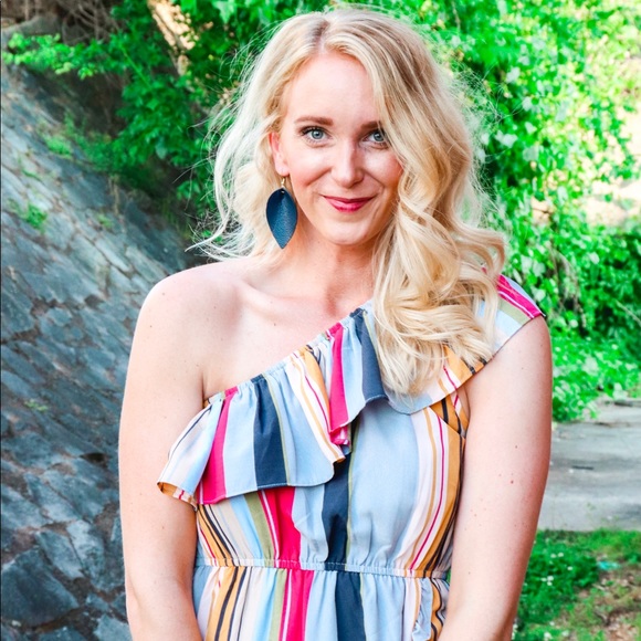 Meet your Posher, Jane - Picture 1 of 1